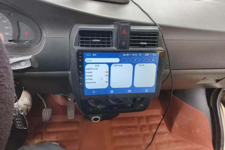 Used Wuling Rongguang 2019 1.5L Extended-Body Van Base Model with 5 Seats Audio And AC Panel