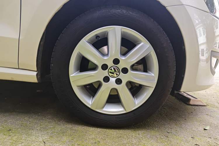 Used Volkswagen Polo 2013 1.4L Automatic Comfort Edition