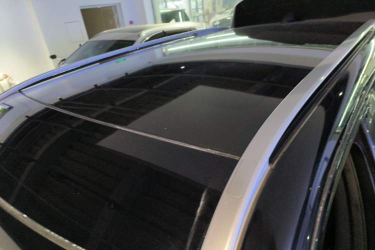 Used Land Rover Discovery Sport New Energy 2021 P300e Performance Tech Edition
