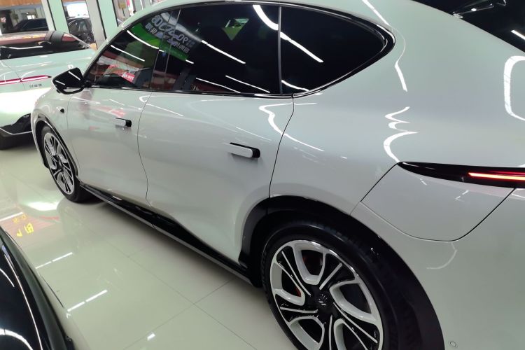 Used IM LS7 2023 100kWh Lux Rear-Drive Version