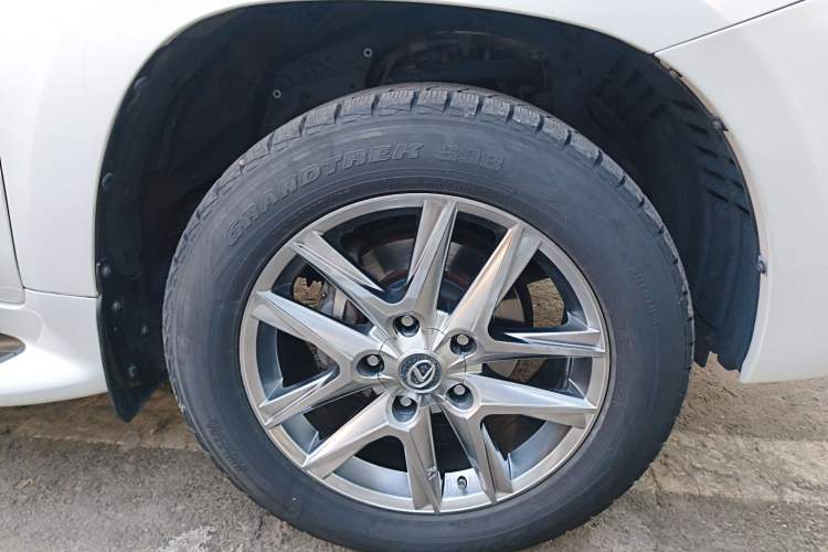 Used Lexus LX 2012 570
