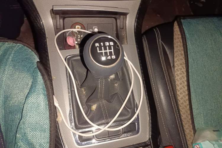 Used Roewe RX5 2016 20T Two-Wheel Drive Manual Flagship Edition
