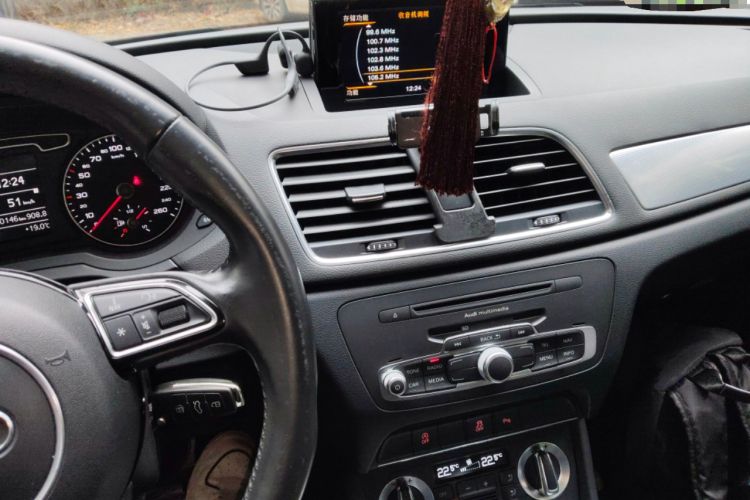 Used Audi Q3 2015 35 TFSI Comfort Model