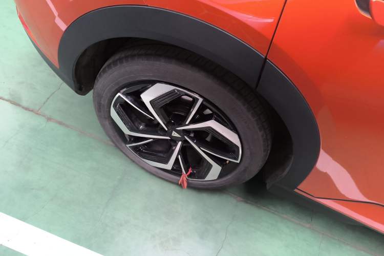 Used Deepal S07 2024 215Max Qiankun Intelligent Driving ADS SE Range-Extended Version Exterior 5