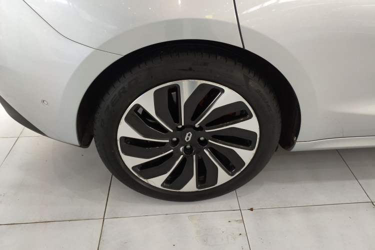 Used Hima AITO M5 2022 Extended-Range Four-Wheel Drive Performance Version Exterior 8