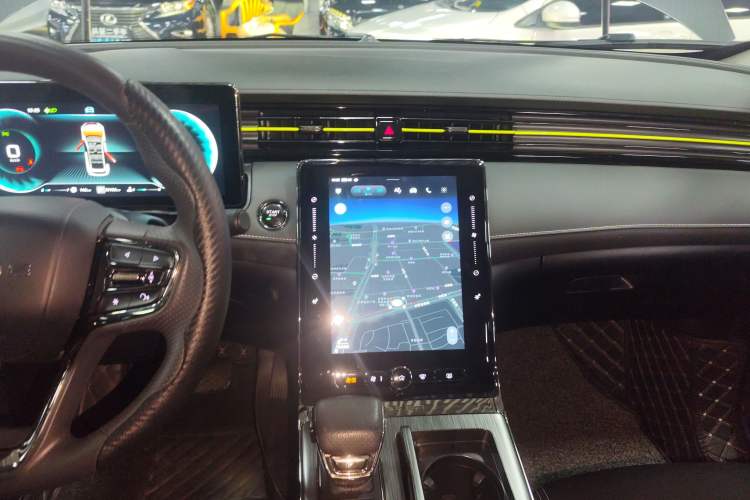 Used Roewe RX5 2021 PLUS 330TGI Automatic National Style Smart Enjoyment Edition