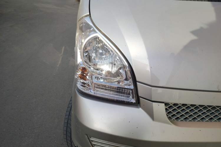 Used Wuling Rongguang EV 2020 Basic Version 7-Seater 300 km
