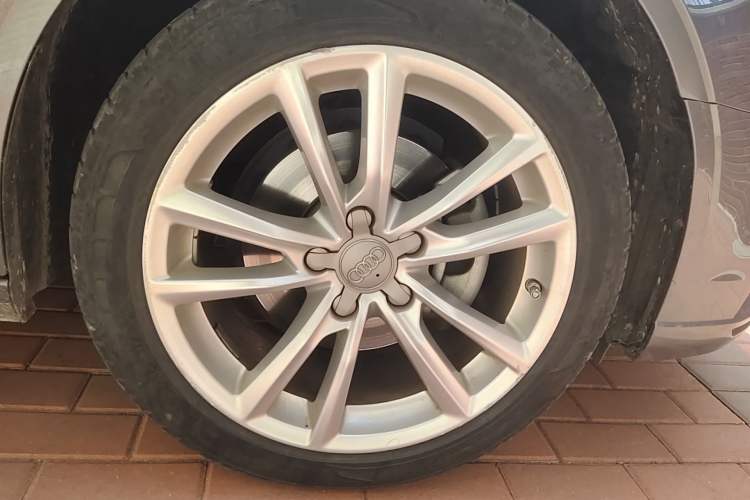 Used Audi A3 2019 Limousine 35 TFSI Ambition China V Right Front Wheel Hub