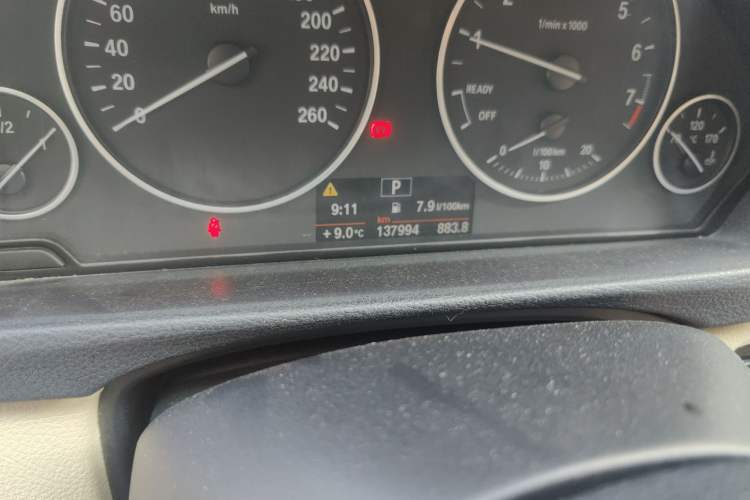 Used BMW 3 Series 2013 320Li Fashion Model
