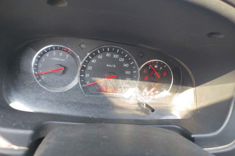 Used CHANGAN Alsvin V3 2015 1.4L Manual Meiman Model China IV Standard