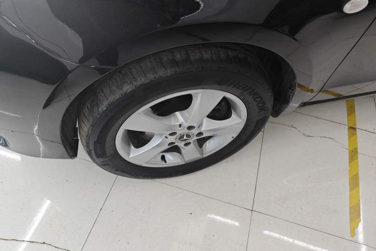 Used Mercedes-Benz Vito 2018 2.0T Elite Version 7 Seats China VI Emission Standard