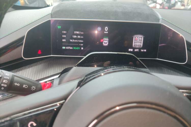 Used Zeekr 001 2023 WE Edition 100 kWh