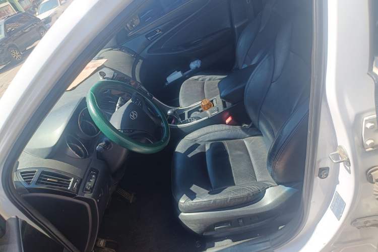 Used Hyundai Sonata 2013 2.0L Automatic Luxury Edition