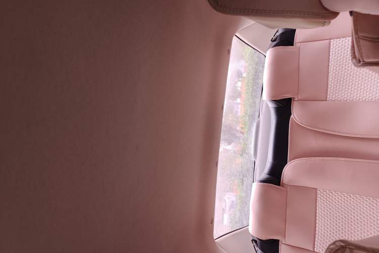 Used Kia K2 2015 Sedan 1.4L MT GLS Headliner