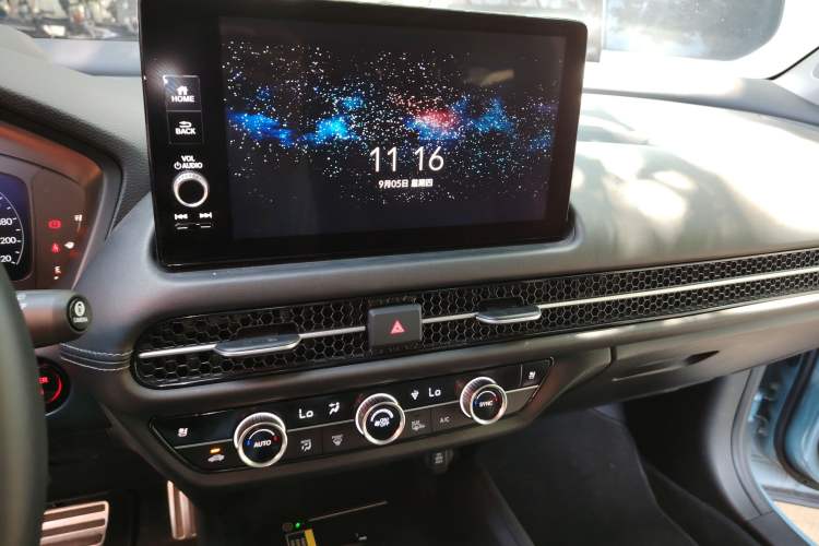 Used Honda ZR-V 2023 2.0L eHEV Sharp - Deluxe Edition
