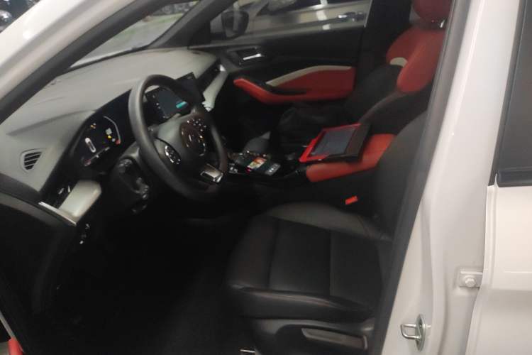 Used MG 5 2022 180 DVVT CVT Youth Luxury Edition
