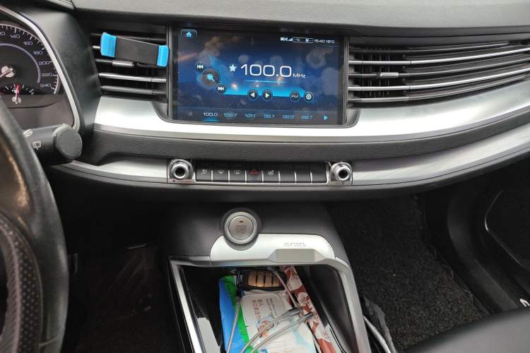 Used Haval H6 2017 Blue Label 1.3T Automatic Two-Wheel Drive Luxury Model