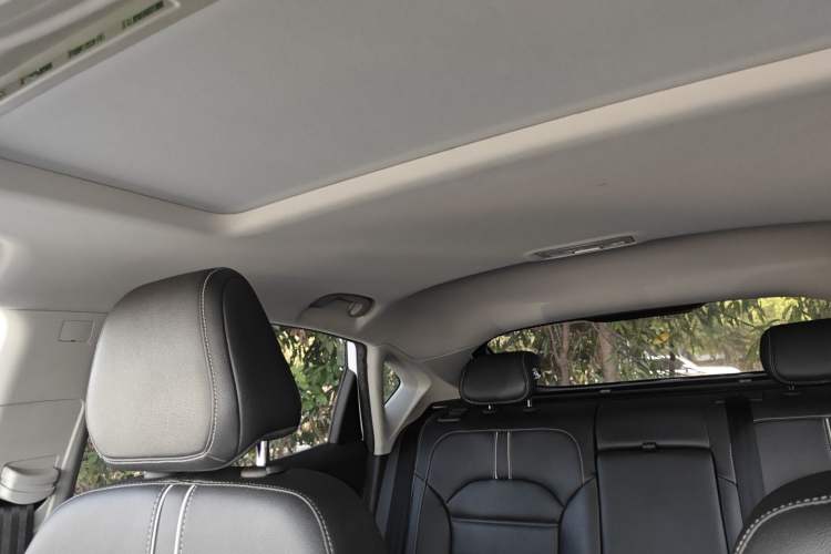 Used MG 6 2017 20T Automatic Luxury Smart Connect Version China V Standard
