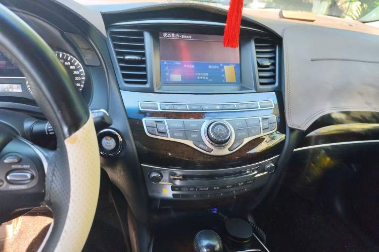 Used Infiniti QX60 2014 2.5 S/C Hybrid Two-Wheel Drive Excellence Edition
