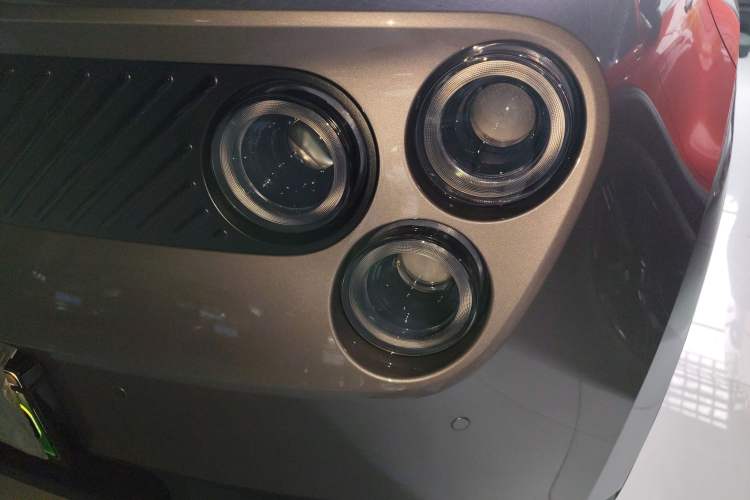 Used firefly firefly 2025 Illuminated Edition