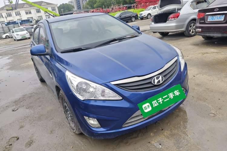 Used Hyundai Verna (older generation) 2010 Sedan 1.4L Manual Standard GL Model
