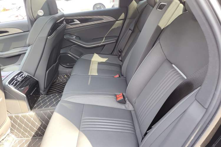 Used Hongqi H9 2020 2.0T Smart Connect Flagship Edition
