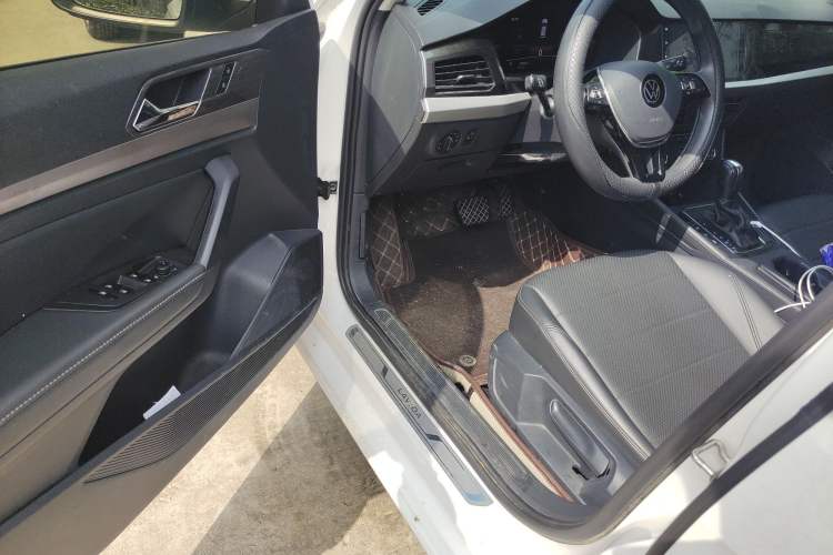 Used Volkswagen Lavida 2022 1.5L Automatic Comfort Edition Driver Seat