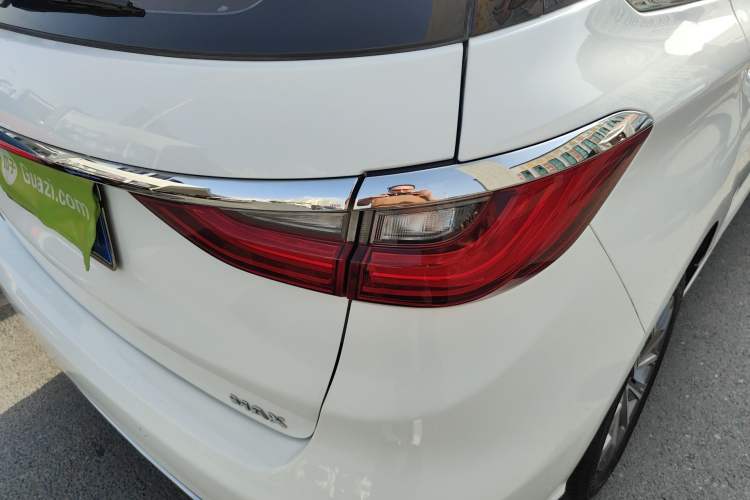 Used BYD Song MAX 2019 1.5T Automatic Smart Connect Prestige 7-Seater China V Standard
