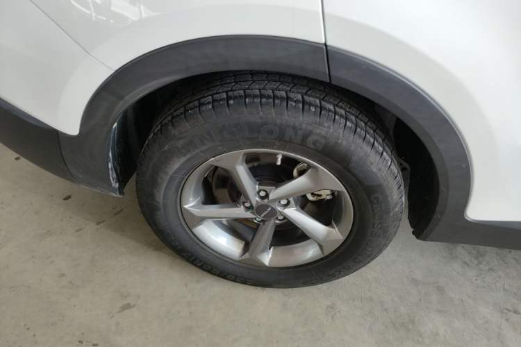 Used JETOUR X70M 2020 Revised Version 1.5T DCT Companion Edition 5 Seats Right Rear Wheel Hub