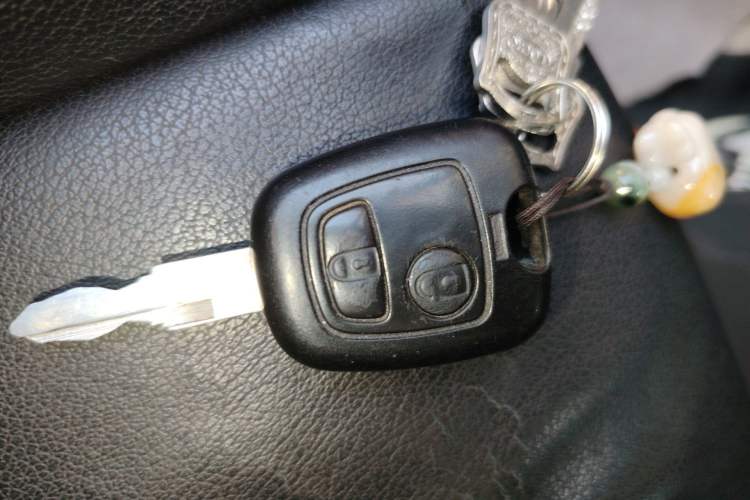Used Peugeot 207 2011 Sedan 1.4L Manual Yule Edition Vehicle Key