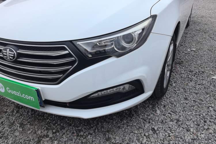 Used Bestune B30 2017 1.6L manual Comfort trim level
