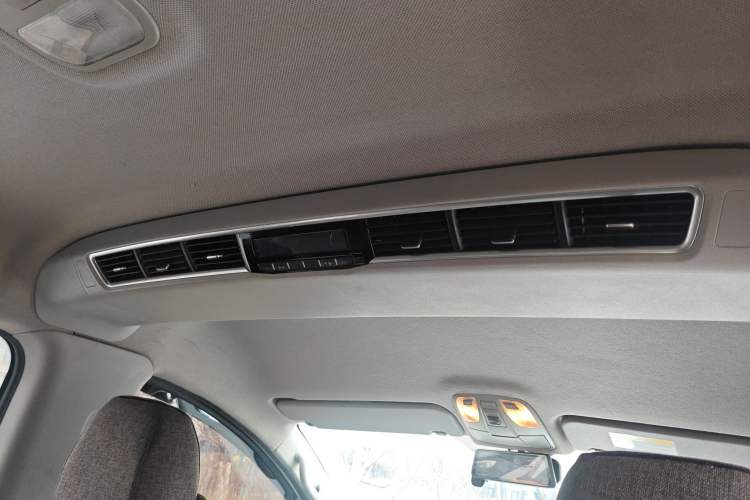 Used JAC Refine M4 2019 Business Series 2.0L Manual - China VI Standard
