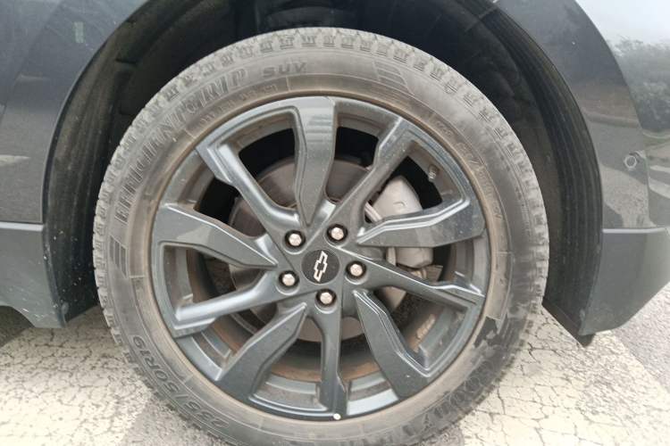 Used Chevrolet Equinox 2021 550T RS Four-Wheel Drive Intelligent Guardian Edition Exterior 1