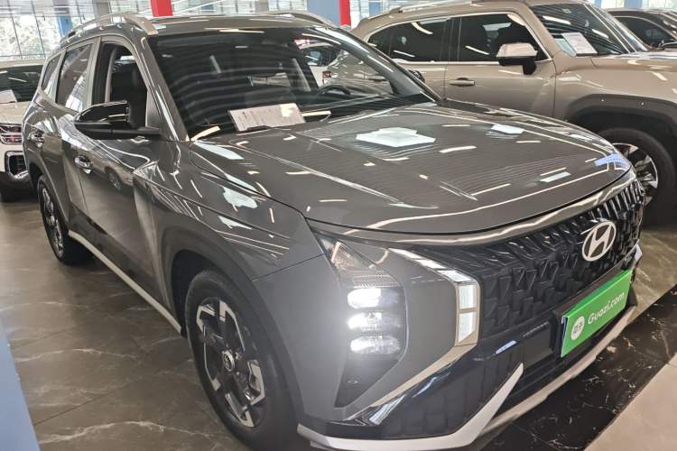 Used Hyundai ix35 2023 Musso 2.0L Deluxe Edition DLX
