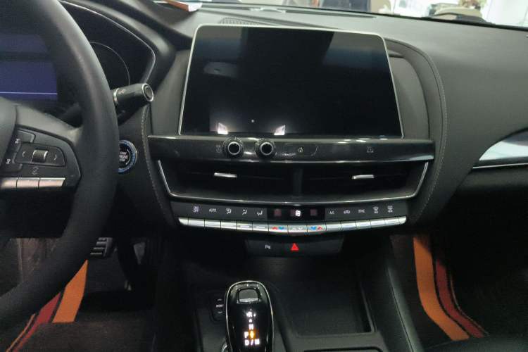 Used Cadillac CT5 2020 28T Fashion Edition Audio And AC Panel