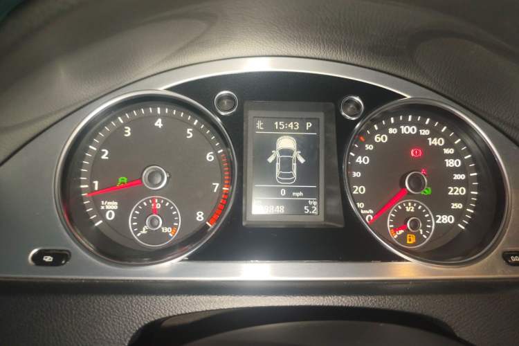 Used Volkswagen FAW-Volkswagen CC 2010 2.0 TSI Ultimate Edition Instrument Cluster