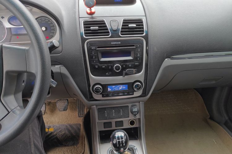 Used Geely Auto Classic Emgrand 2012 Sedan 1.5L Manual Standard Model
