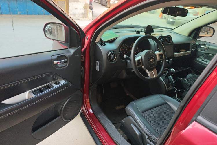 Used Jeep Compass 2014 Revised Version 2.4L Four-Wheel Drive Comfort Edition