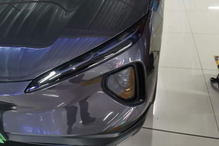 Used Nio ES6 2024 75 kWh Left Front Headlight