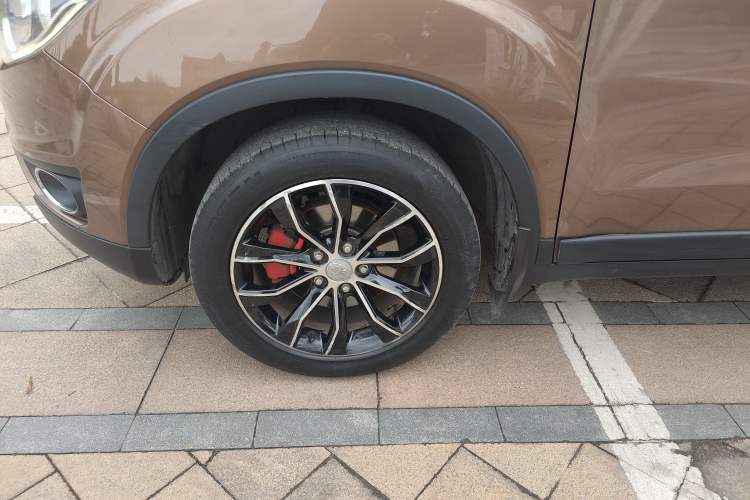 Used FAW Senya R7 2016 1.6L Manual Luxury Model