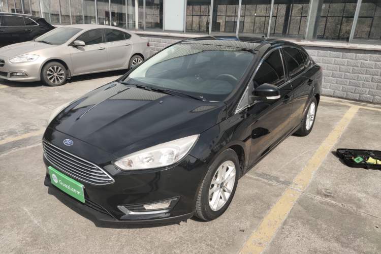 Used Ford Focus 2017 Sedan 1.6L Automatic Fashion Edition Smart Drive Version