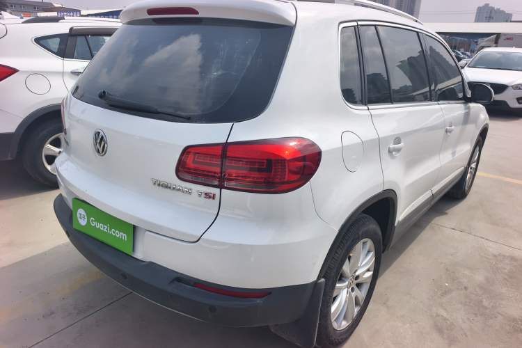 Used Volkswagen Tiguan L 2015 1.8TSI Automatic Two-Wheel Drive Luxury Model