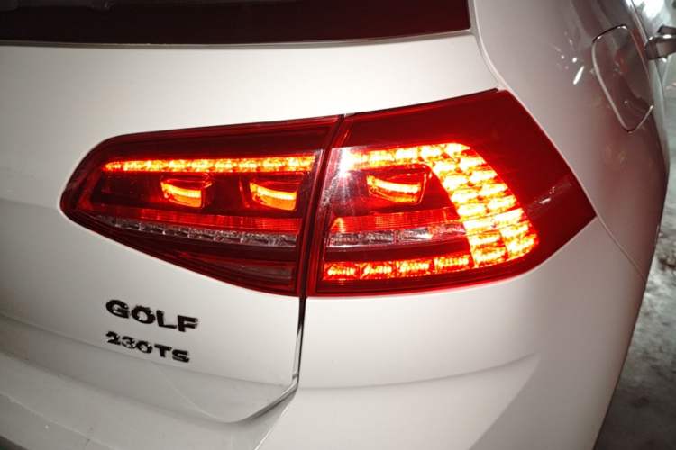 Used Volkswagen Golf 2017 230TSI Automatic Comfort Edition – Celebrating Milestone of One Million Units