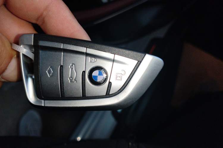 Used BMW i3 2024 eDrive 35 L Interior 1