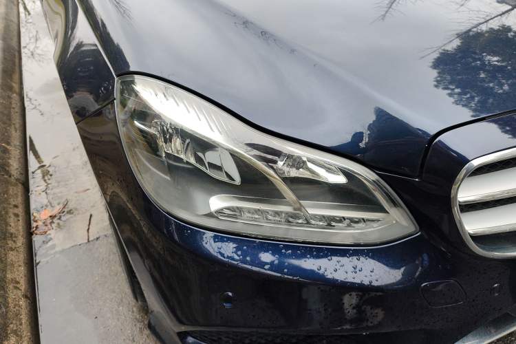 Used Mercedes-Benz E-Class 2015 Restyled E 260 L Sport Edition
