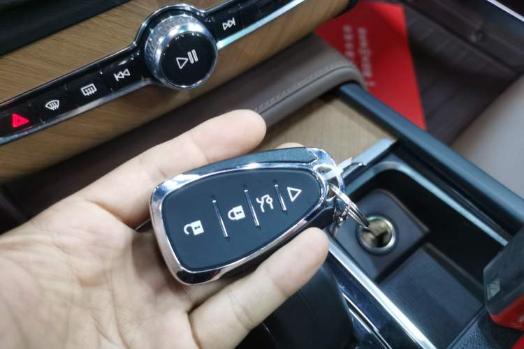 Used Volvo XC90 2023 B6 Zhiyi Luxury Edition 7-Seater
