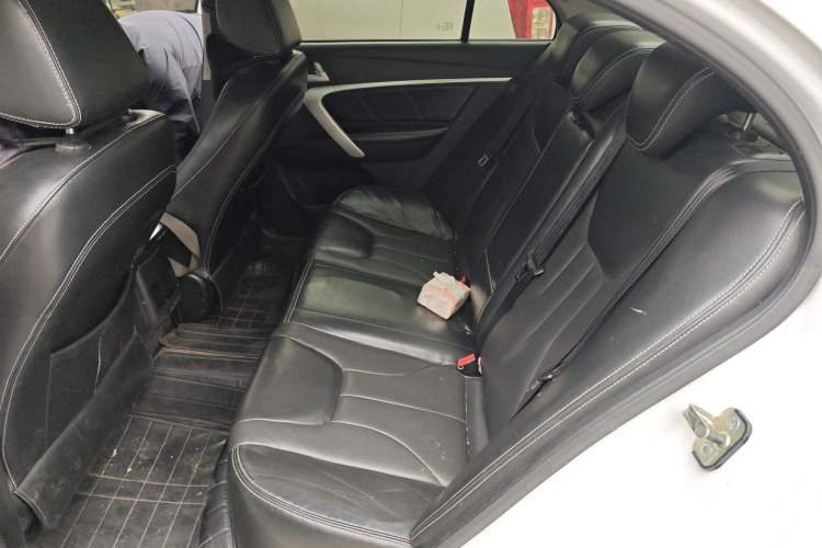 Used Geely Auto Emgrand 2016 Sedan 1.3T CVT Upward Edition
