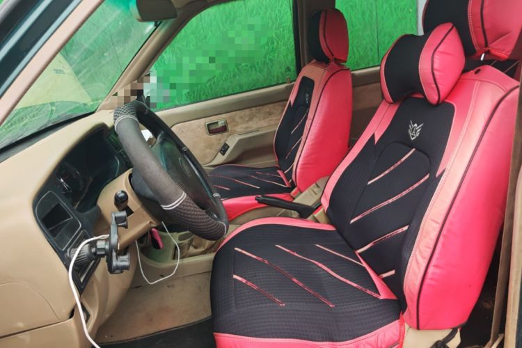 Used Foday Little Superman 2015 2.0T Diesel Long Wheelbase 4F20TCI Left Front Seat