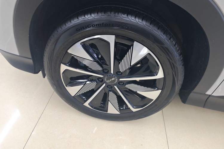 Used BYD Song PLUS New Energy 2025 EV 520km Luxury Version
