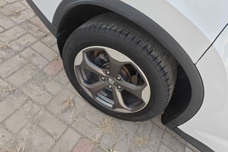 Used Baojun RM-5 2019 1.5T CVT 24-Hour Online Luxury Version 6 Seats
